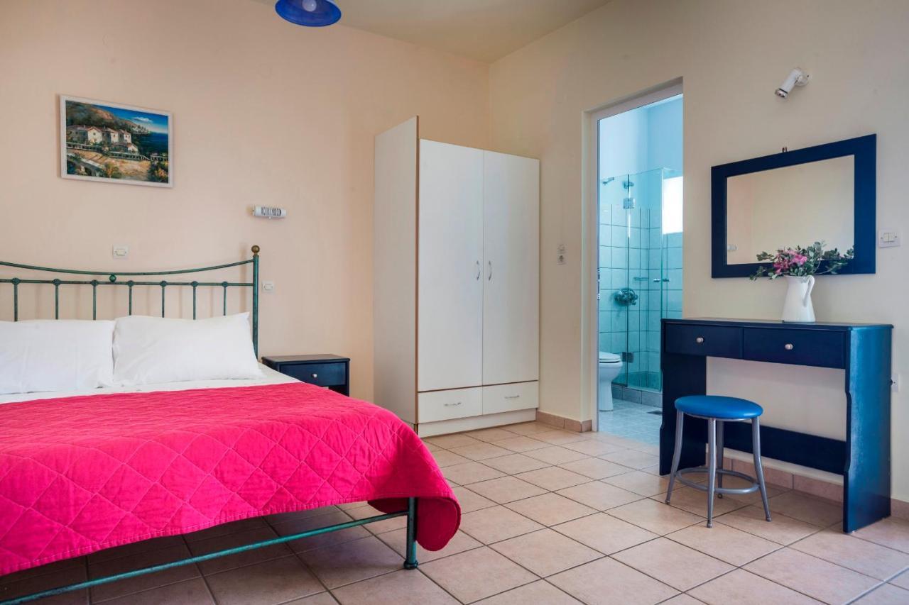 Maria'S Garden Apartments Lassi  Exterior photo